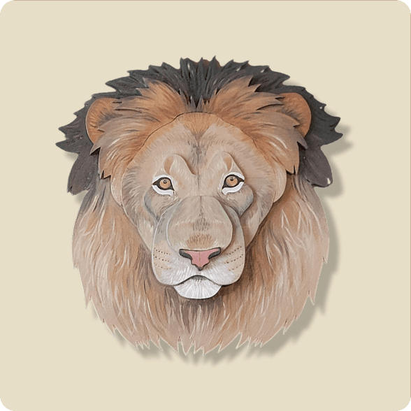 Tête de lion sculptée